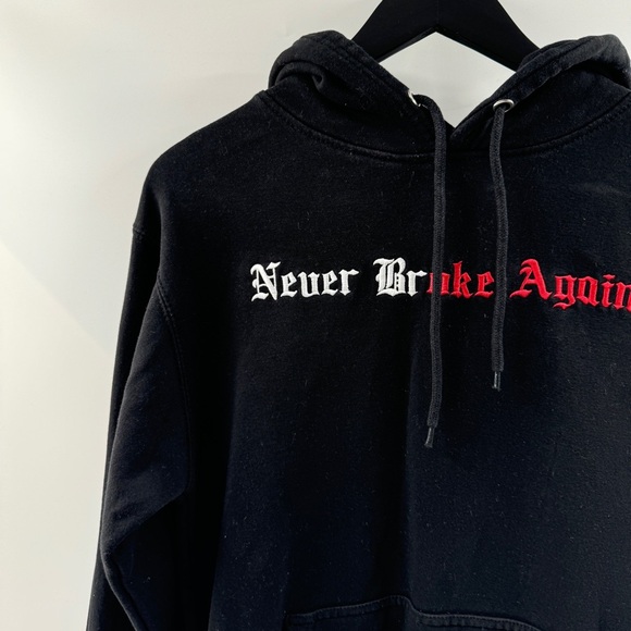 Never Broke Again Black Hoodie – Men’s Size Small, 100% Cotton, Embroidered Logo - Picture 2 of 5